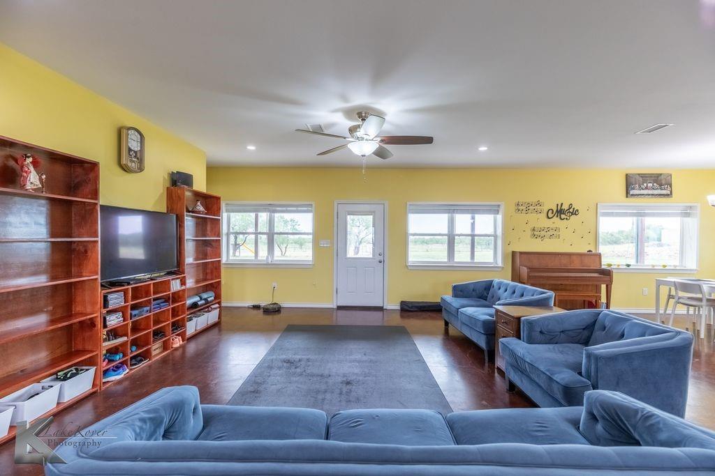 6422 Summerhill Road