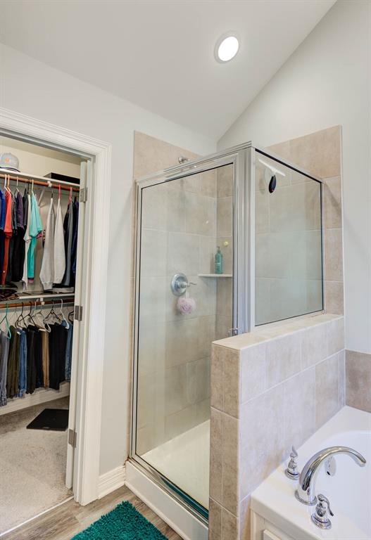 TUSCANY VILLAS - Residential