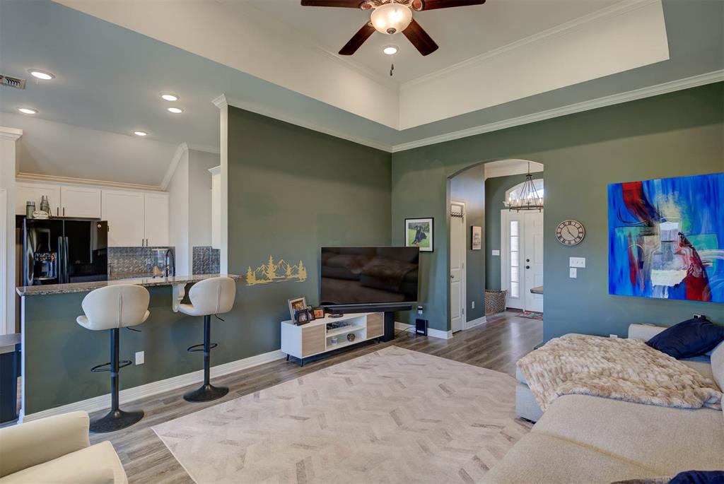 TUSCANY VILLAS - Residential