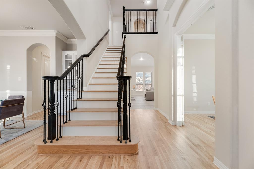 3114 University Park Lane