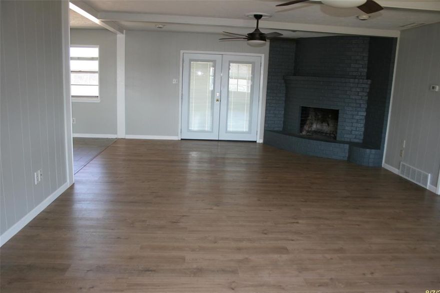 Property is in move in condition, recently updated. Large storage shed in back yard. 3-2-2 with large living area, FP at one end. Split master for privacy . galley kitchen with dining at one end and utility at other end. Lake Granbury is close for recreational activities. Historical shops, dining and square downtown