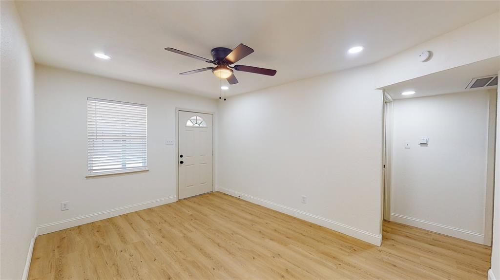 614 W Heard Street 12