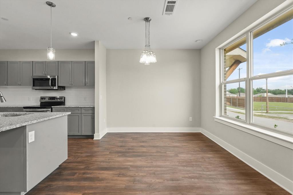 3409 Aaron Place