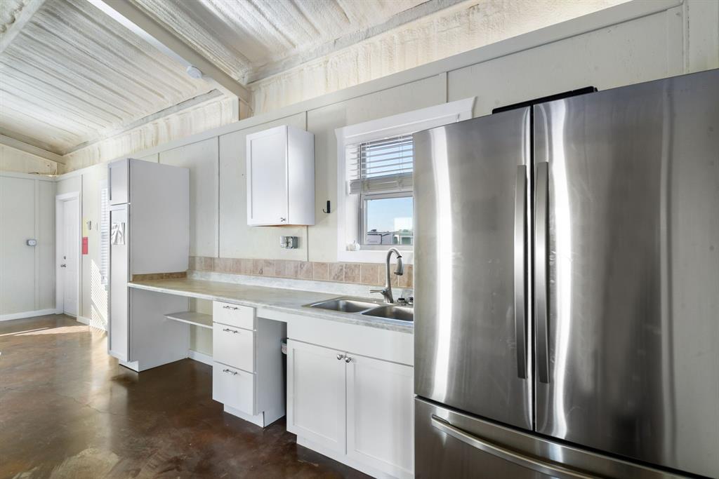 Marys Sub - Commercial Sale