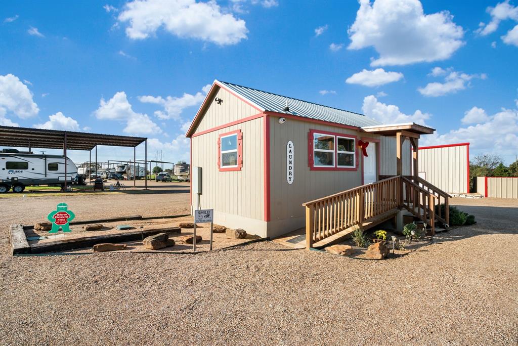 Marys Sub - Commercial Sale