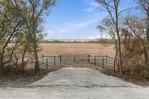 Tract 7, TBD County Road 3204 Abbott TX 76621