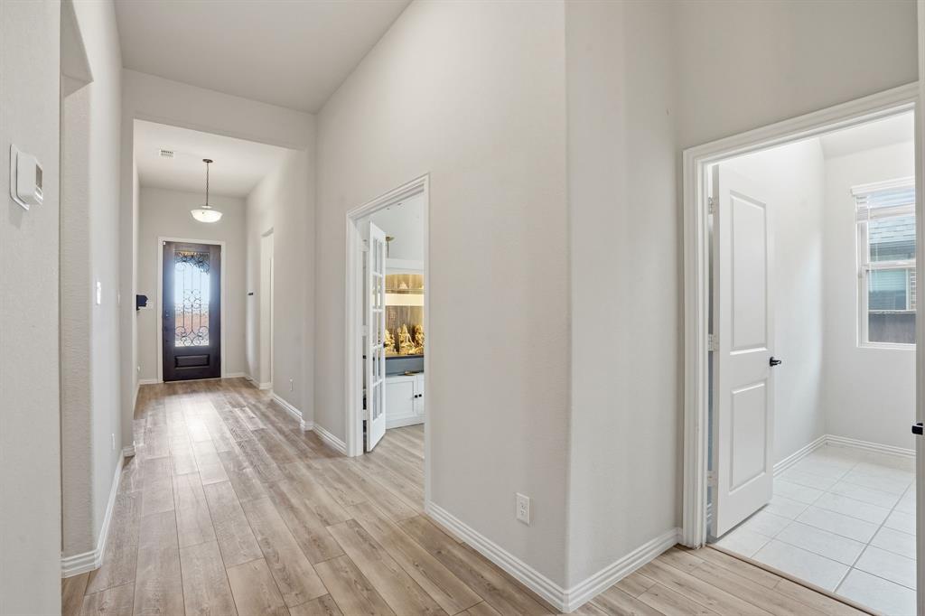 10037 Lakemont Drive