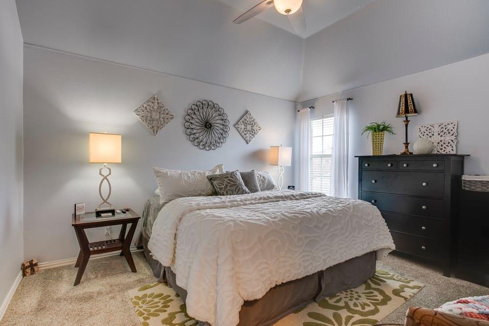 Lakewood Pointe - Residential