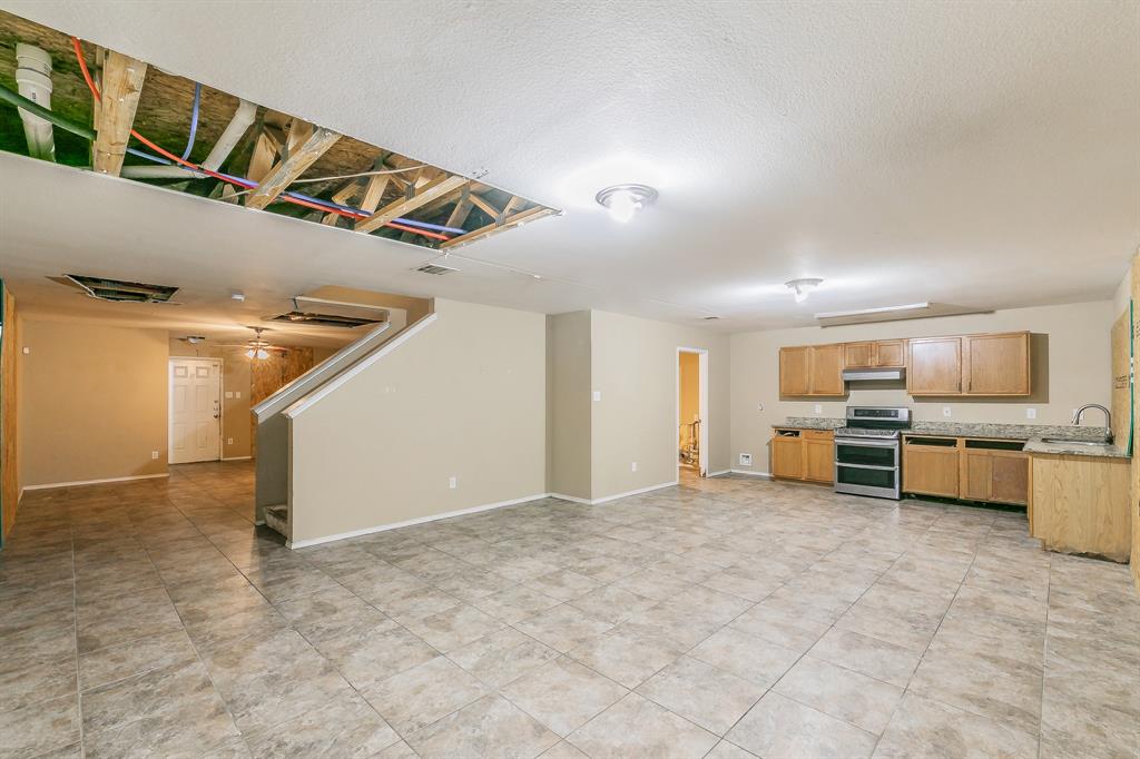 800 Green Heath Avenue