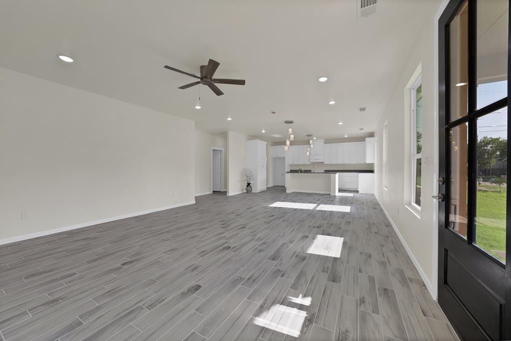 2902 Walnut Street