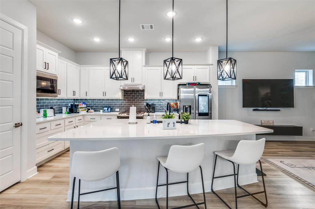 Lakes at River Trls East - Residential Lease