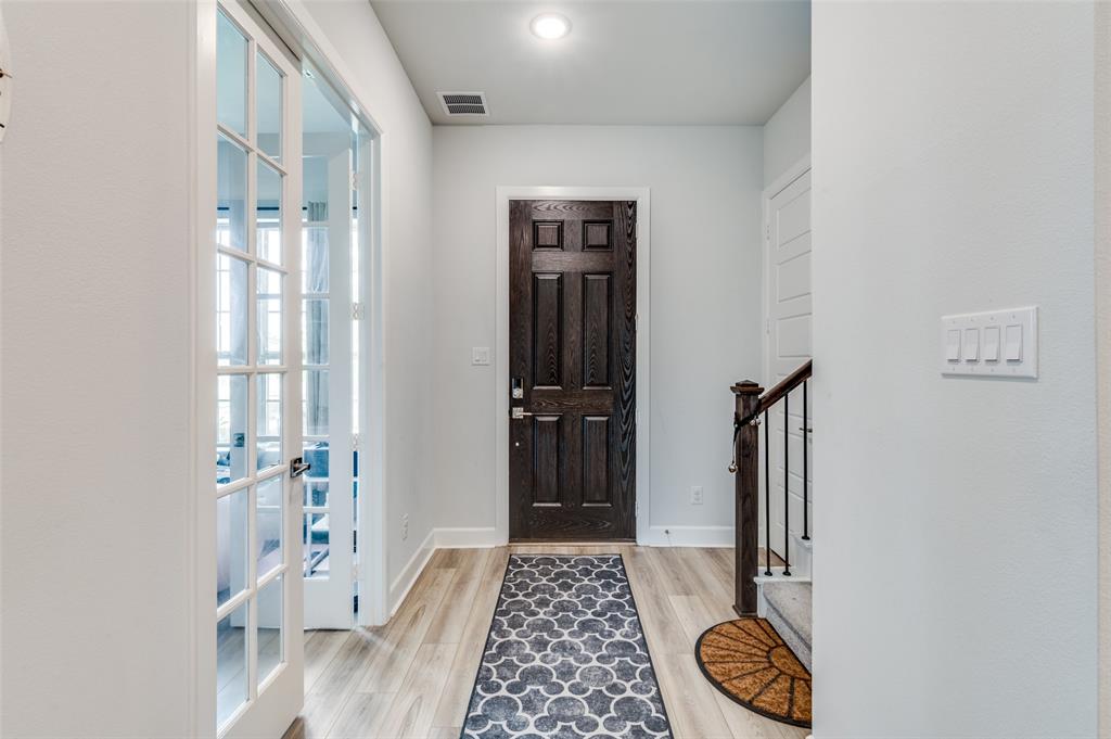 Lakes at River Trls East - Residential Lease