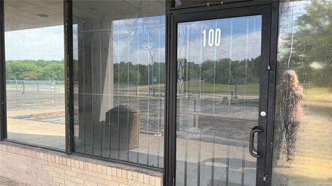 Photo of 4737 Village Fair Drive #100, Dallas, TX 75224 (MLS # 21264131)