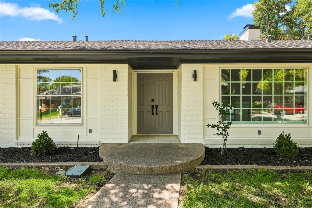 305 Brookview Drive