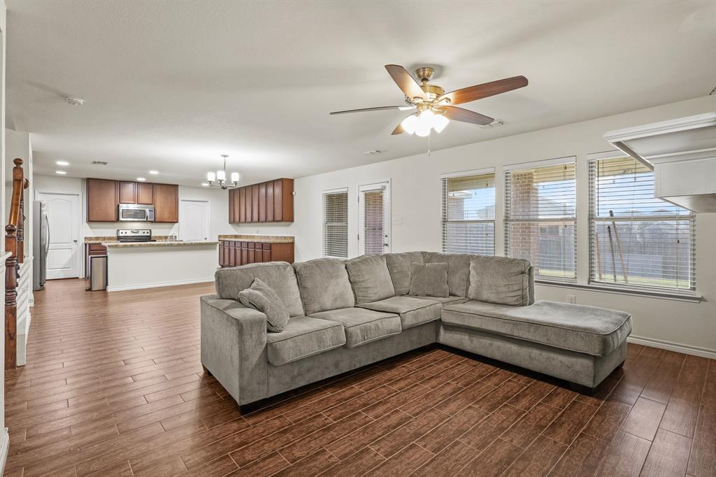 Summer Mdw Ph IV - Residential