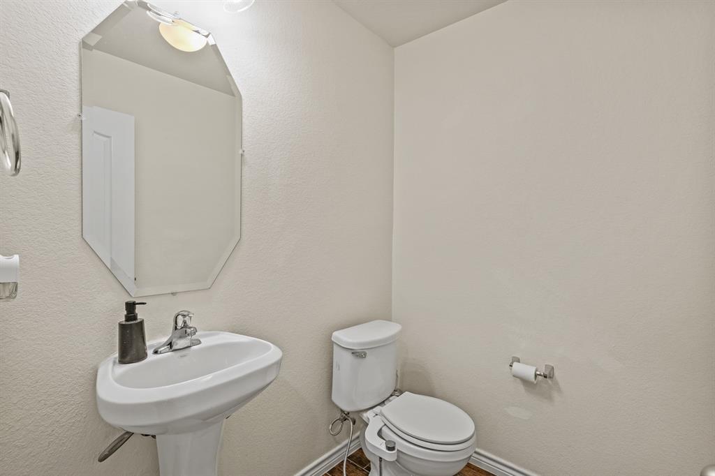 Summer Mdw Ph IV - Residential