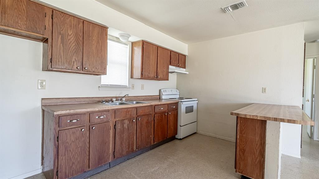 Pelican Bay Tenth Filing - Residential