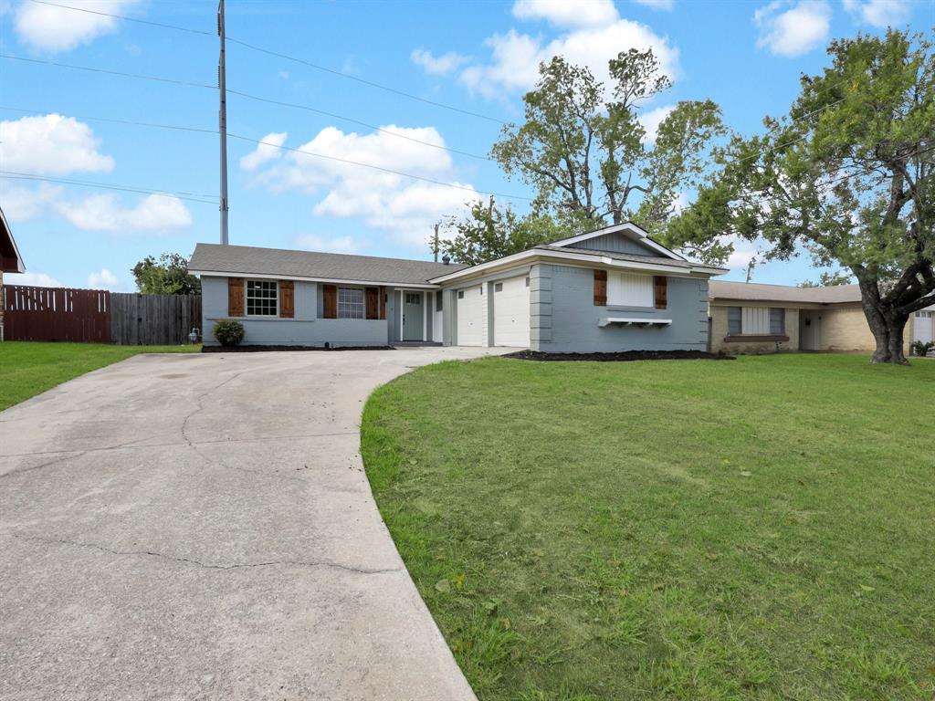 3109 Ridgedale Street