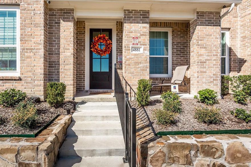 **Immaculate, Turn-Key Home with Open-Concept Living in a Prime Location!
**A Must-See Modern Home with motivated seller**
This fabulous residence shows like brand new and is designed for modern living and effortless entertaining. Step inside to an inviting, **open-concept first floor** featuring easy-to-maintain **wood-like tile flooring**. The kitchen is a chef's delight, boasting sleek **Granite countertops**. With ample street parking for guests, hosting gatherings is a breeze.
Thoughtful Upstairs Layout. All three bedrooms are conveniently located upstairs, including a full-size utility room to simplify laundry handling. The spacious **Primary Bedroom** offers a private retreat with a coveted his-and-her closet configuration. The luxurious Primary Bath features elegant **quartz counters** and a generously sized shower. Both secondary bedrooms include **walk-in closets**, with one also featuring a large **window seat**—perfect for relaxing while enjoying the view.

**Location & Lifestyle Amenities**
Enjoy the tranquility of this suburban community, which is also totally pet friendly. You'll love the beautiful view of the waterway and walking trail right outside your door. The location offers easy and fast access to Highways 121 and I75, putting you moments away from numerous shopping and restaurant destinations. You are also just a short distance from the new **Sunset Amphitheater in McKinney** and **Medical City Hospital**.
**Bonus Features**
This home includes an **oversized 2-car garage** and comes complete with the **full-size washer, dryer, and refrigerator**, making it truly move-in ready. Schedule your showing today! Buyer and agent need to verify all information.