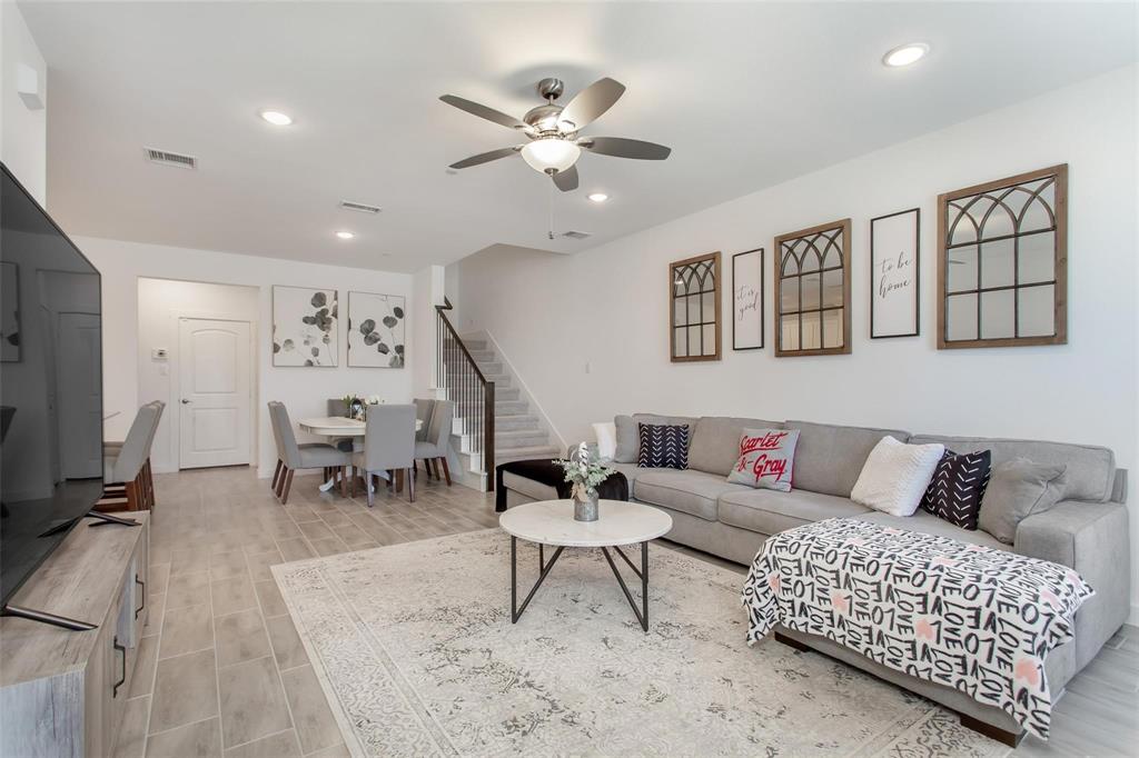 Apples Crossing - Residential