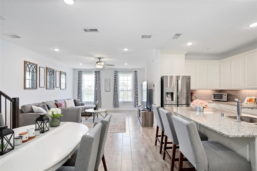 Apples Crossing - Residential