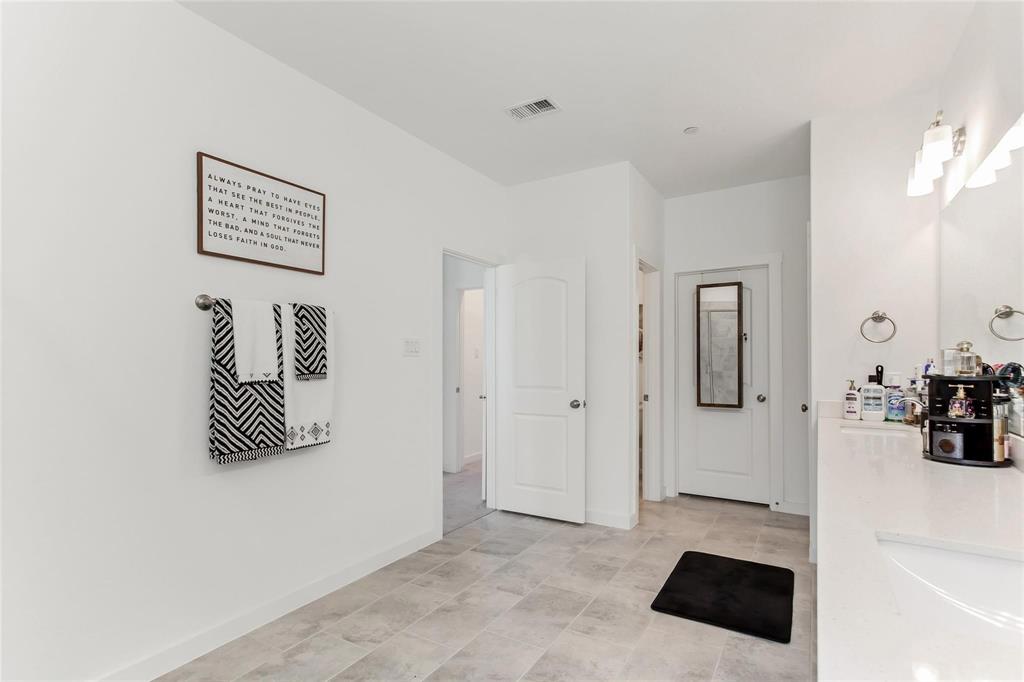 Apples Crossing - Residential