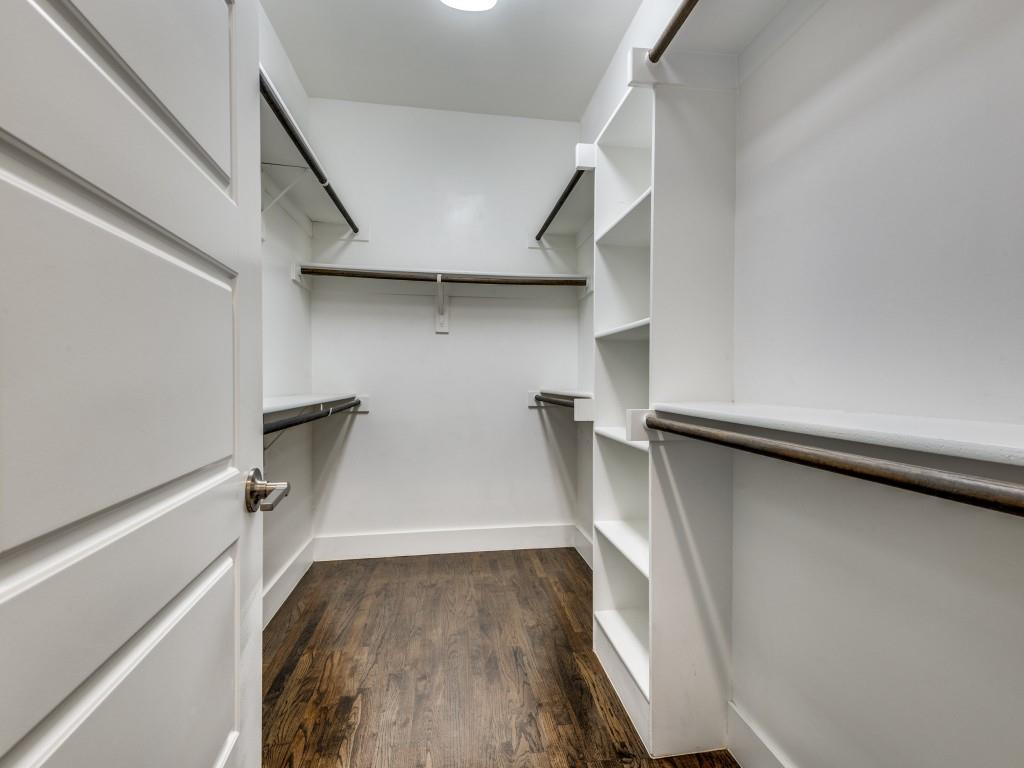 Flora Street Twnhms 02 - Residential