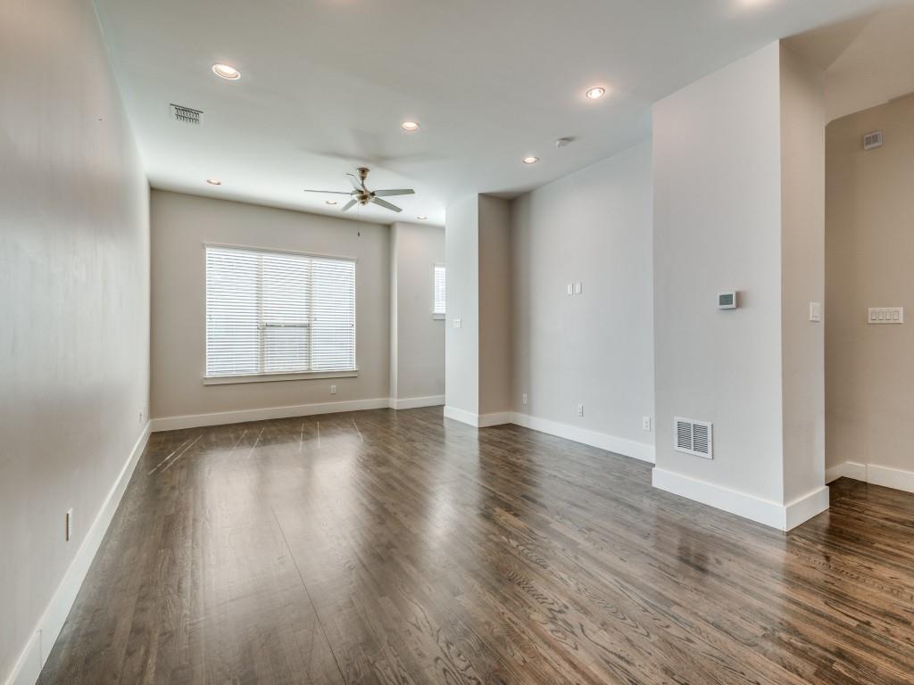 Flora Street Twnhms 02 - Residential