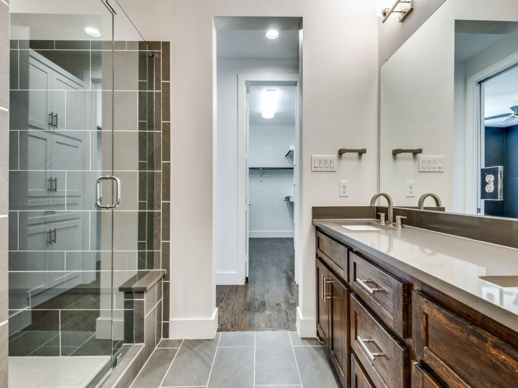 Flora Street Twnhms 02 - Residential