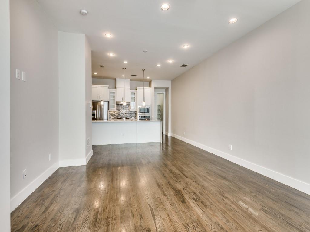 Flora Street Twnhms 02 - Residential