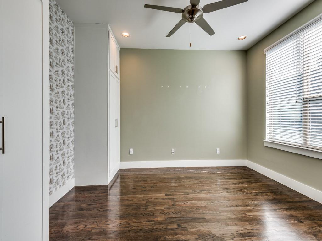 Flora Street Twnhms 02 - Residential