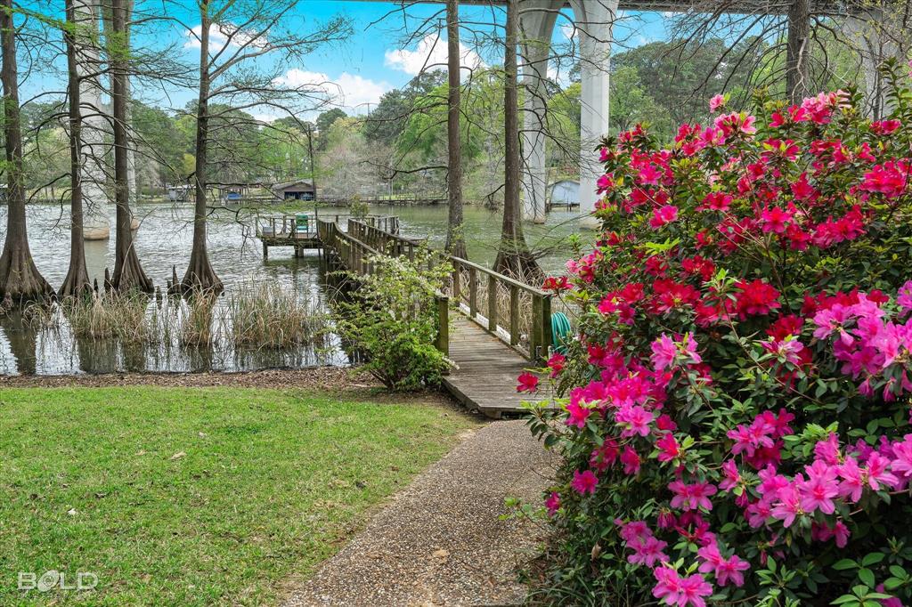 Shreveport, Louisiana 71119, United States, 5 Bedrooms Bedrooms, ,4 BathroomsBathrooms,Residential,Active,94318