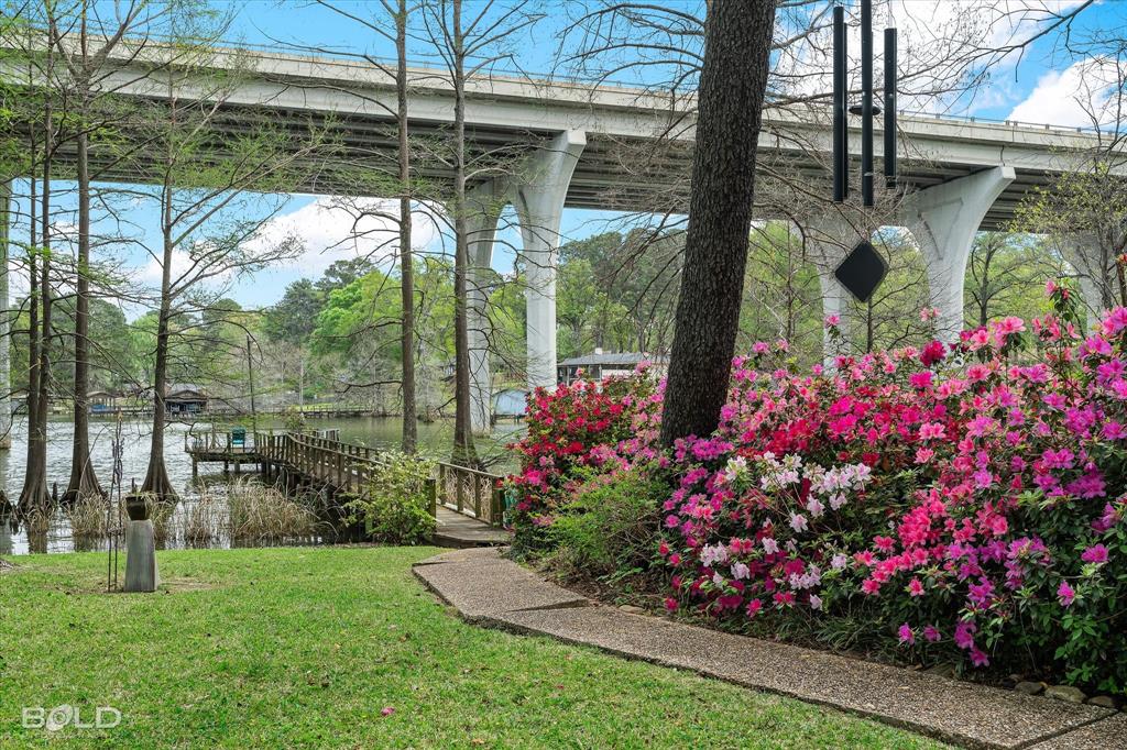 Shreveport, Louisiana 71119, United States, 5 Bedrooms Bedrooms, ,4 BathroomsBathrooms,Residential,Active,94318