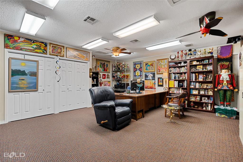 Shreveport, Louisiana 71119, United States, 5 Bedrooms Bedrooms, ,4 BathroomsBathrooms,Residential,Active,94318