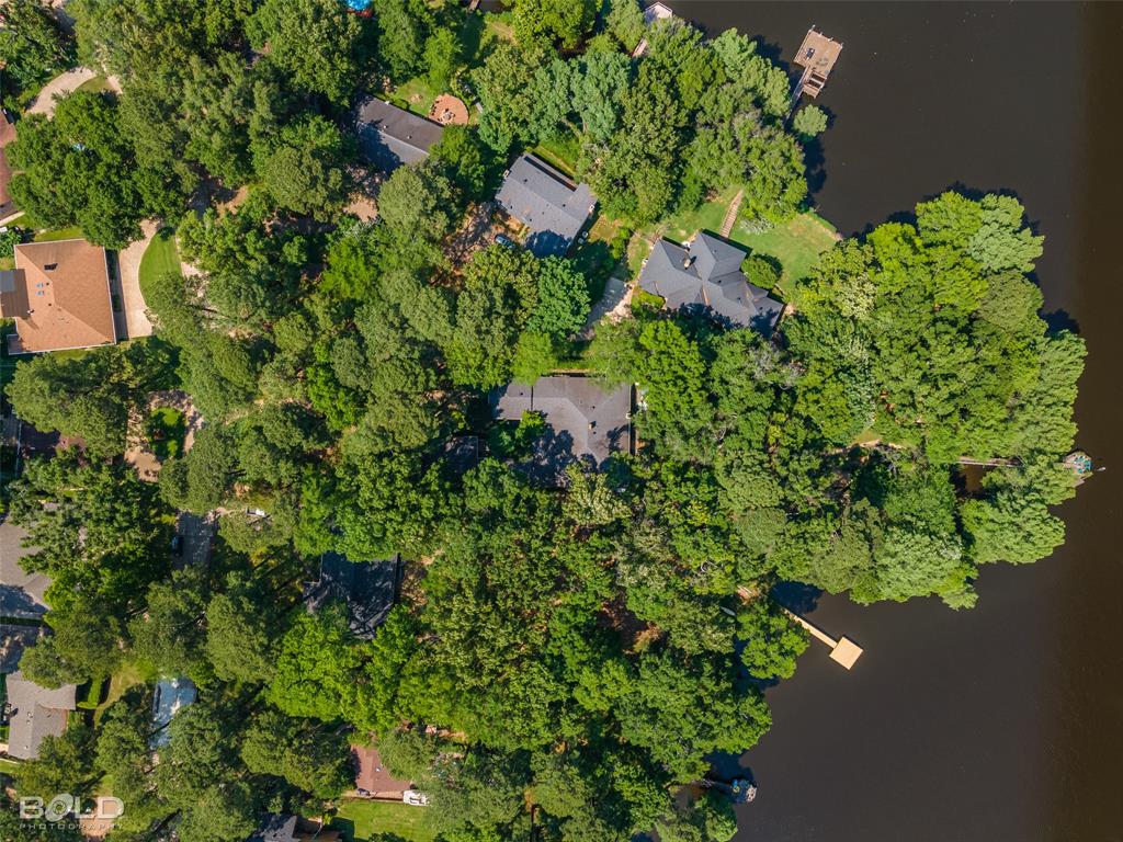 Shreveport, Louisiana 71119, United States, 5 Bedrooms Bedrooms, ,4 BathroomsBathrooms,Residential,Active,94318