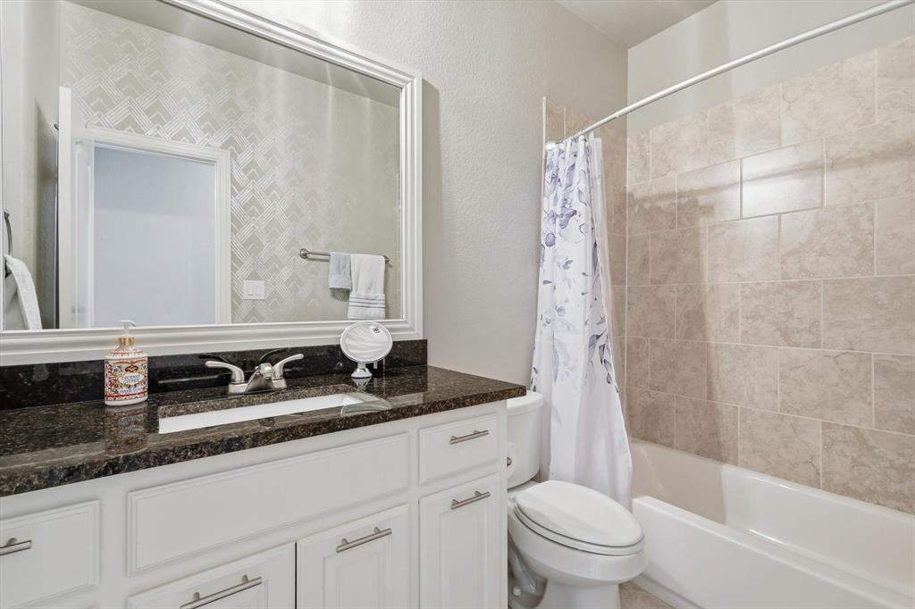 Lake Ridge Town Homes - Residential