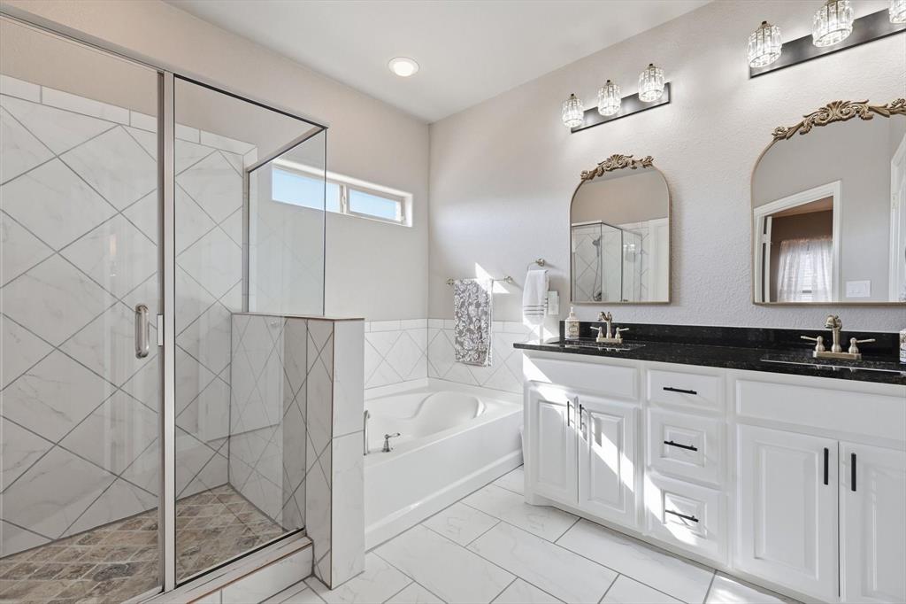 Lake Ridge Town Homes - Residential