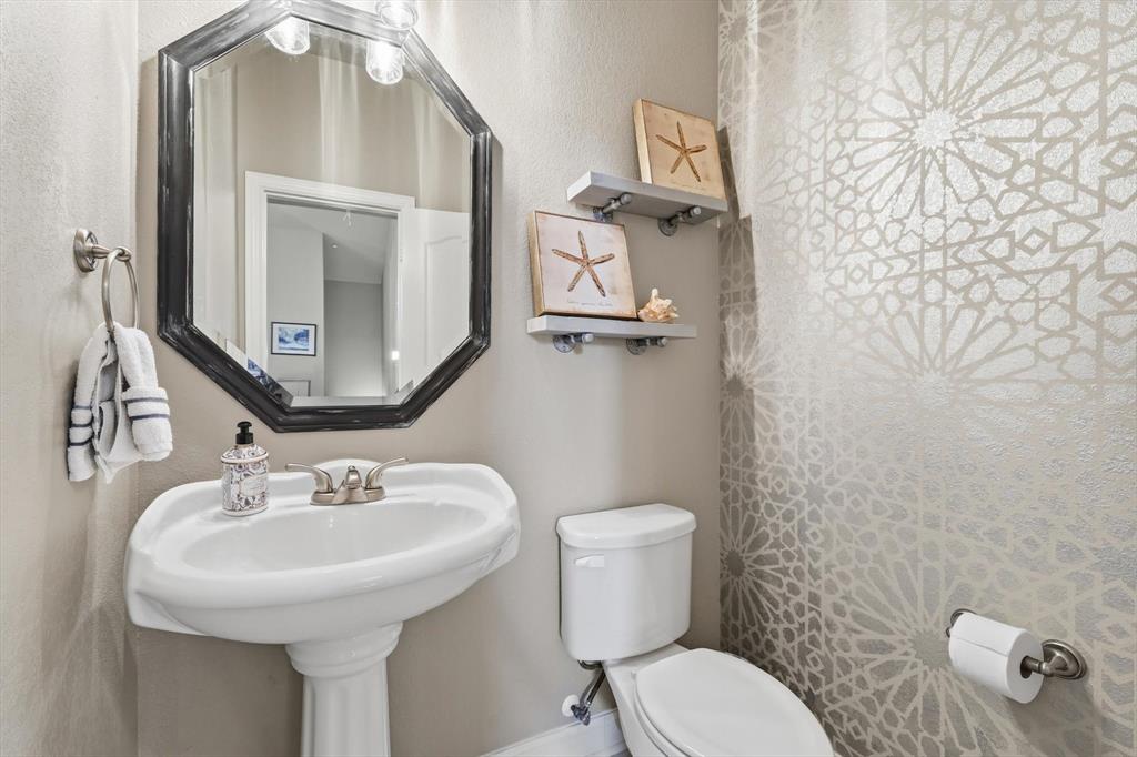 Lake Ridge Town Homes - Residential