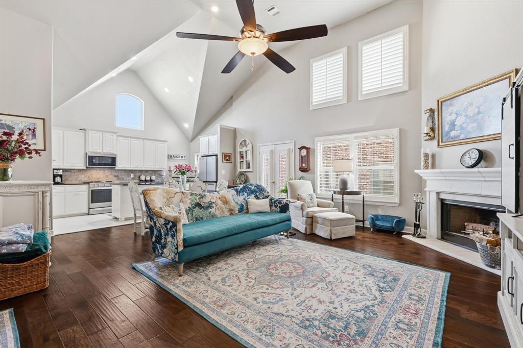 Lake Ridge Town Homes - Residential