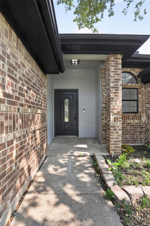 6057 Hillglen Drive