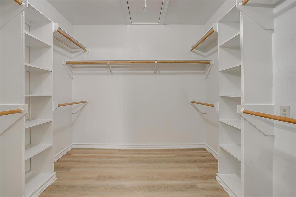 Browns Mountain - Residential