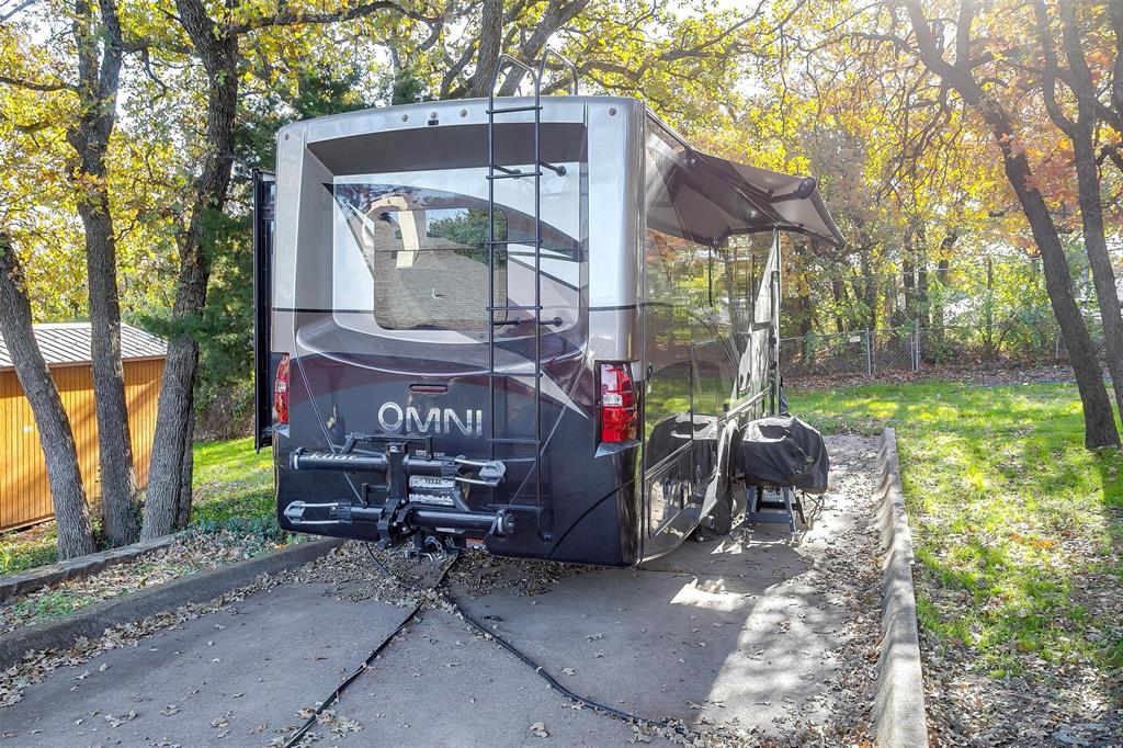 Browns Mountain - Residential