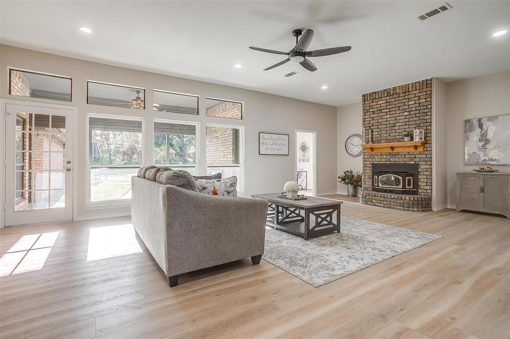 Browns Mountain - Residential