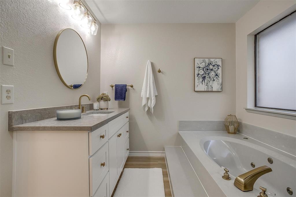 Browns Mountain - Residential