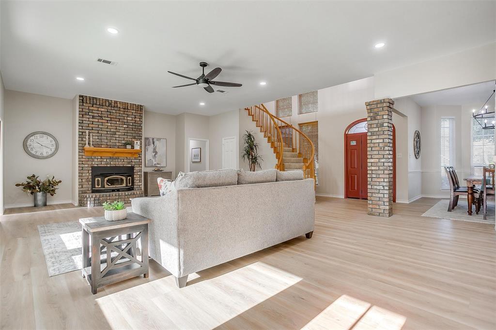 Browns Mountain - Residential