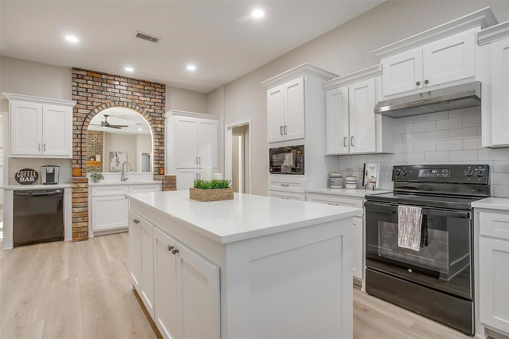 Browns Mountain - Residential