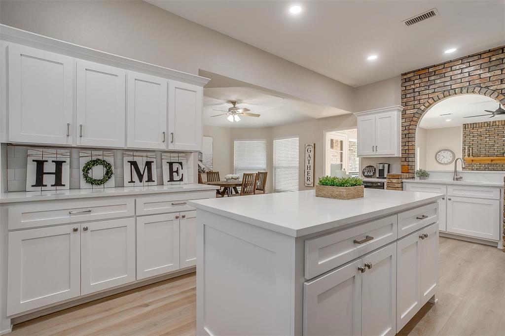 Browns Mountain - Residential