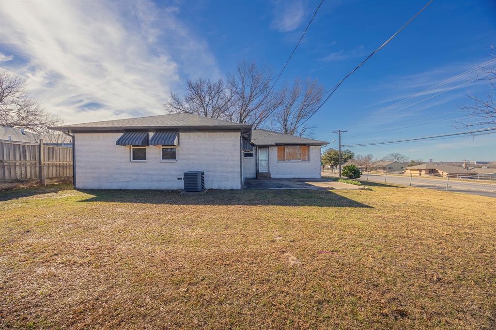 2306 Greenland Drive