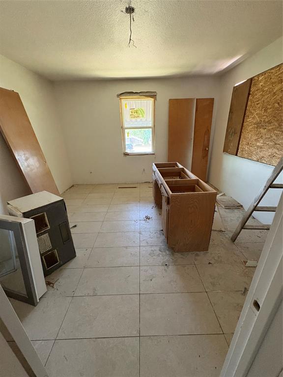 Claremont 03 Inst - Residential