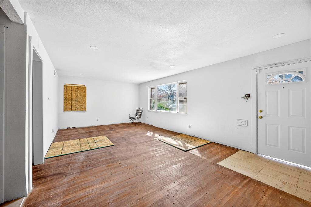 Claremont 03 Inst - Residential